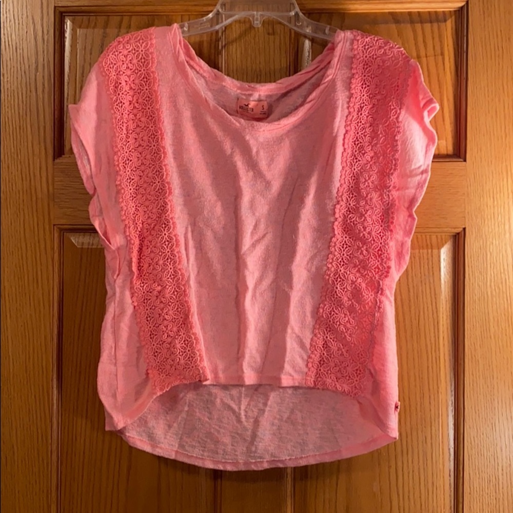 Hollister women’s small hot pink knit shirt